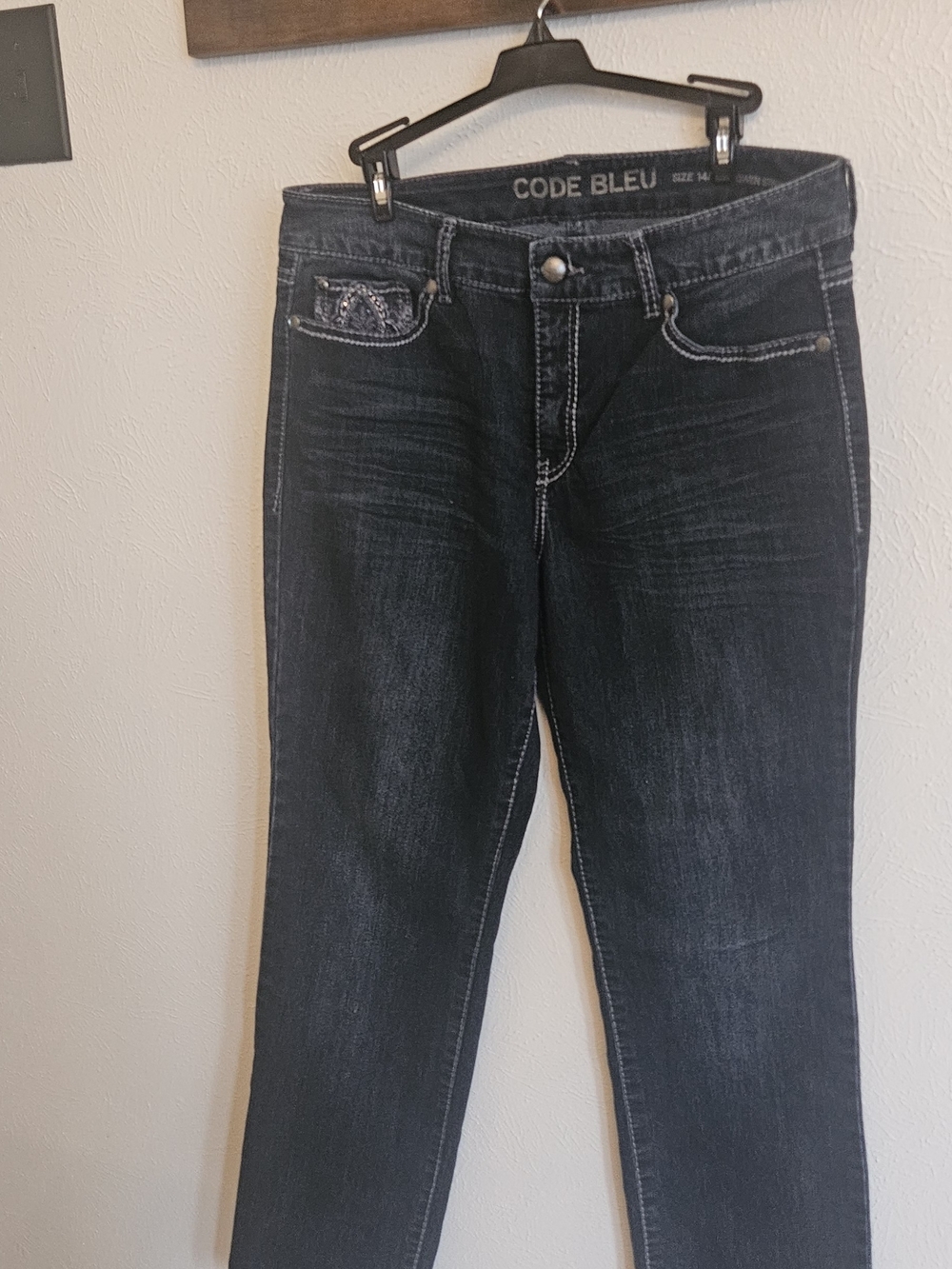 Code Bleu Women's Skinny Jeans in Washed Black-Blue
